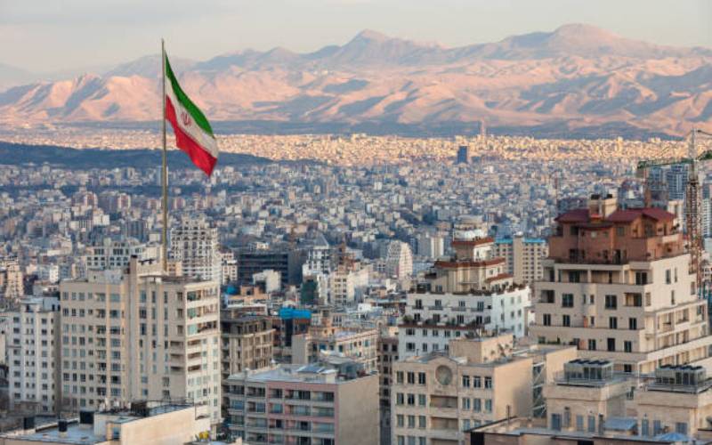 Israel claims to have killed Iranian chief of staff.